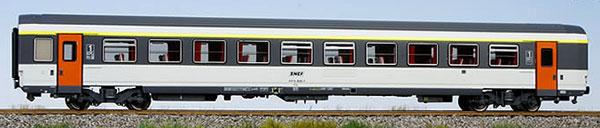 Passenger car 1st class Corail<br /><a href='images/pictures/LS_Models/40250.jpg' target='_blank'>Full size image</a>